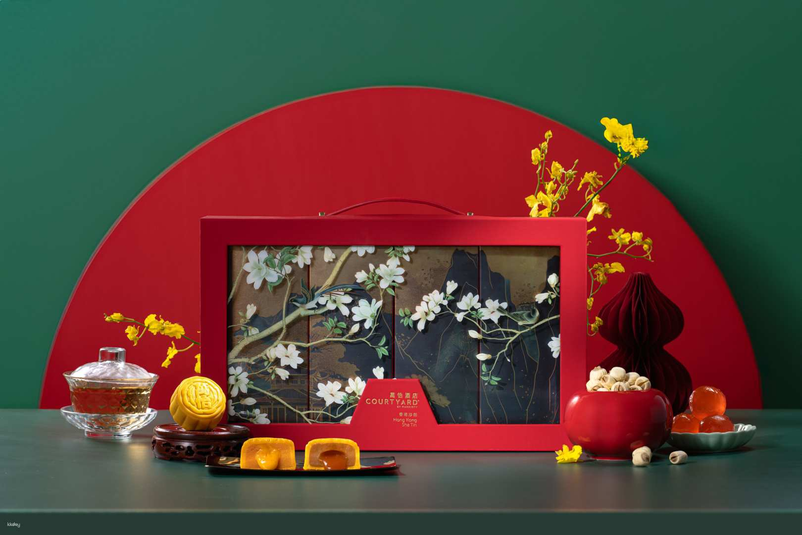 [Shatin] Courtyard by Marriott Hong Kong Shatin | Mid Autumn Festival Mooncake 2026 - Photo 1 of 3